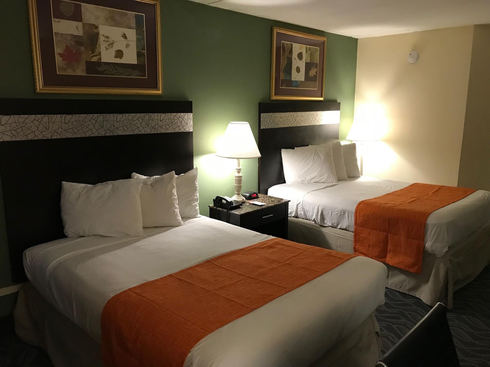 Howard Johnson By Wyndham Newark Airport Exterior photo